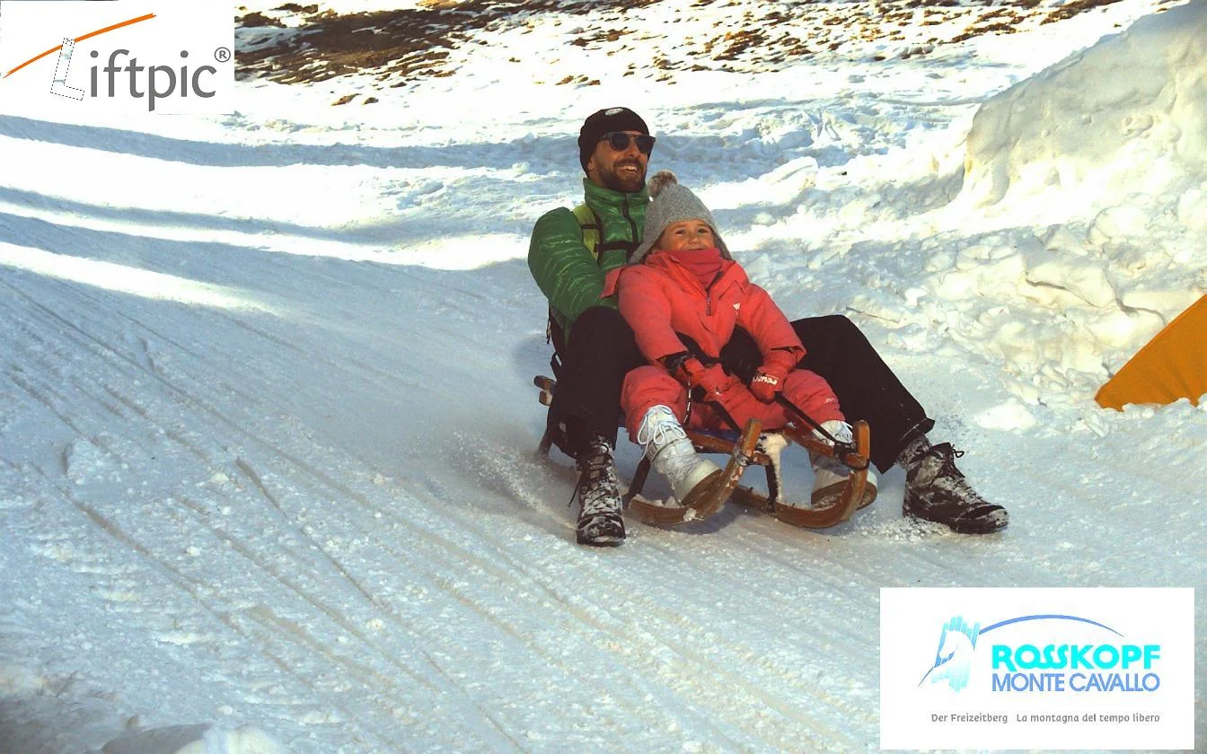 Winterrodelbahn im Schneebetrieb mit Onride-Fotomotiv